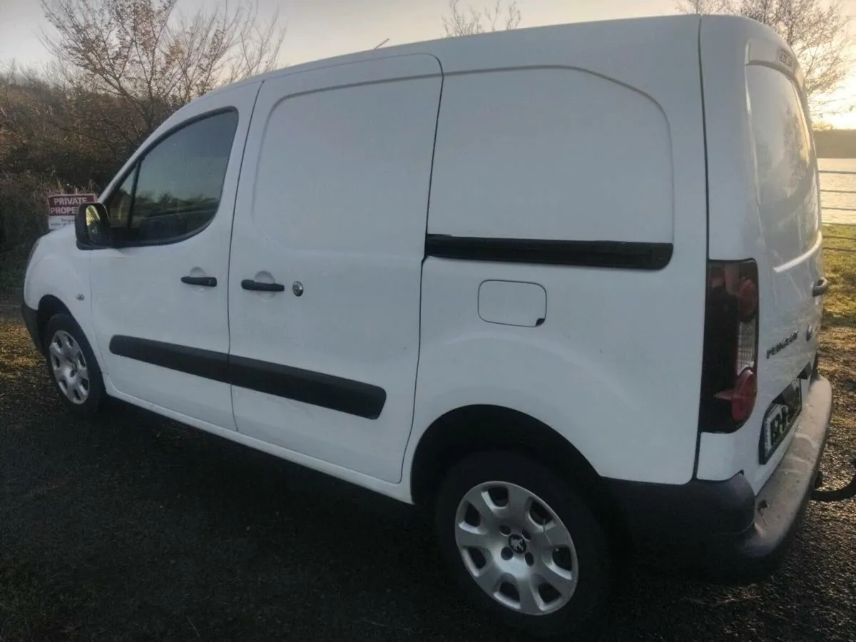 152 Peugeot Partner - Image 3
