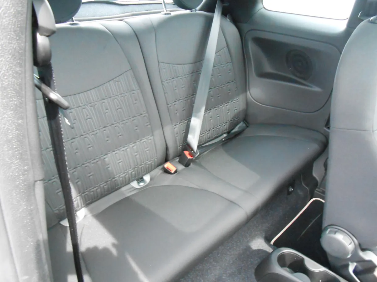 Fiat 500 Dolcevita 1 lt Petrol  Manual 2025 - Image 4