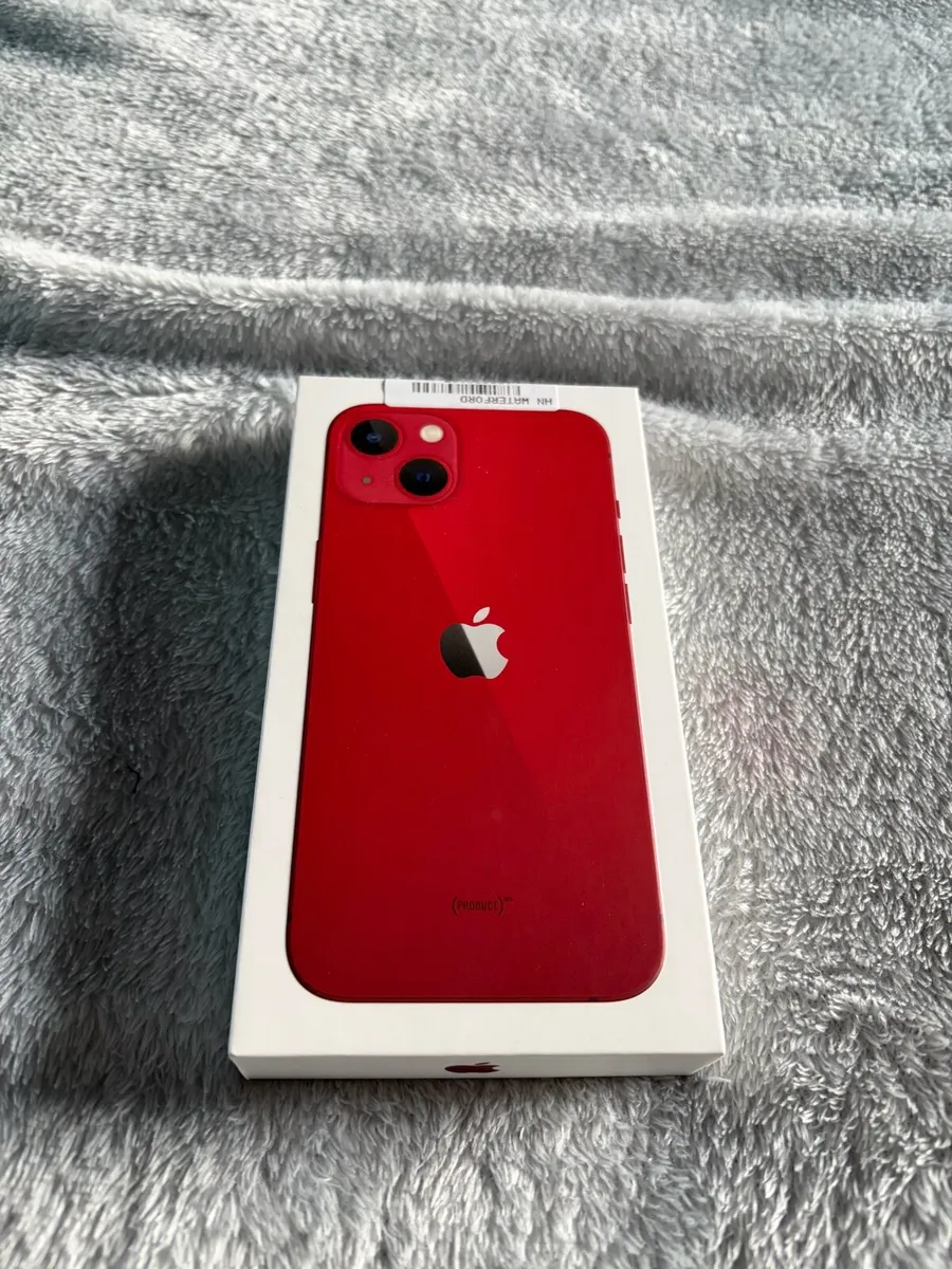 iPhone 13 - Image 1