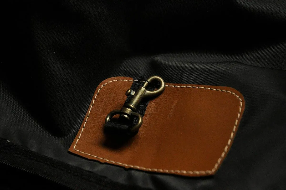 Garment Bag - Image 4