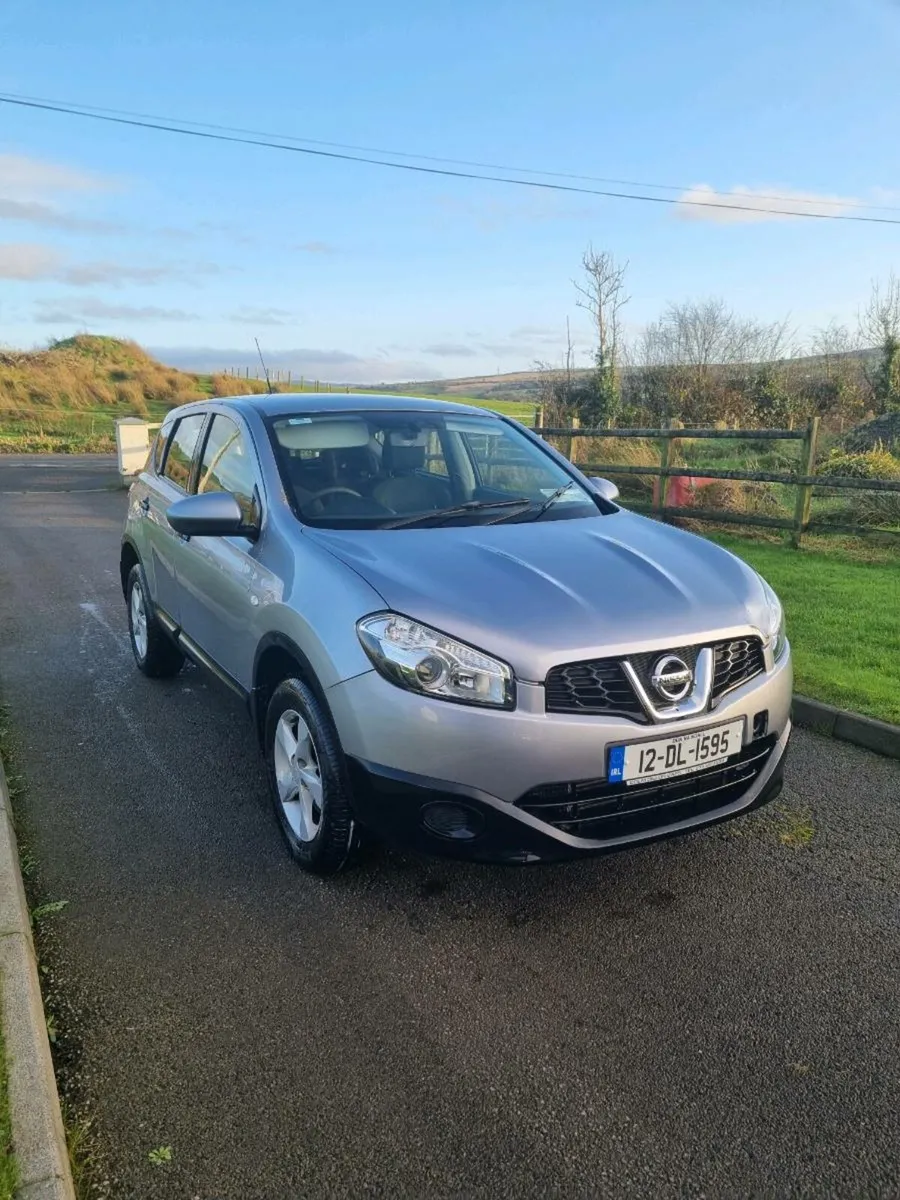 12 Nissan Qashqai - Image 1