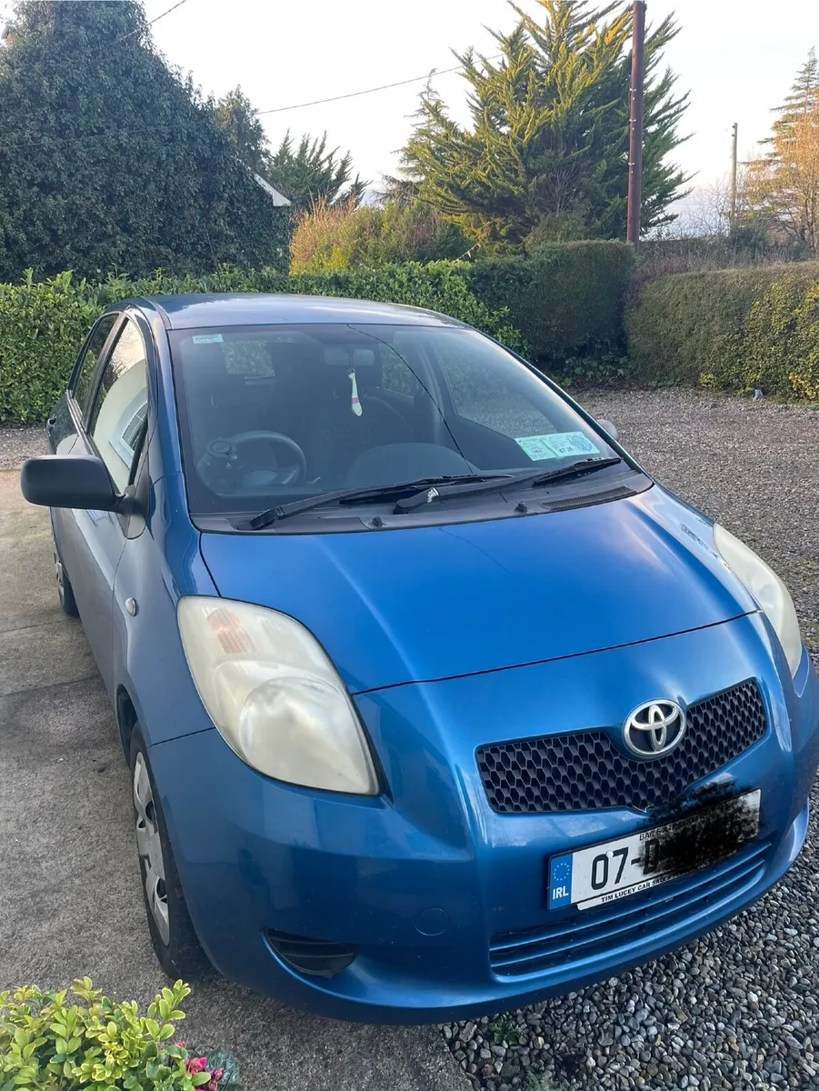 Toyota Yaris 2007 - Image 4