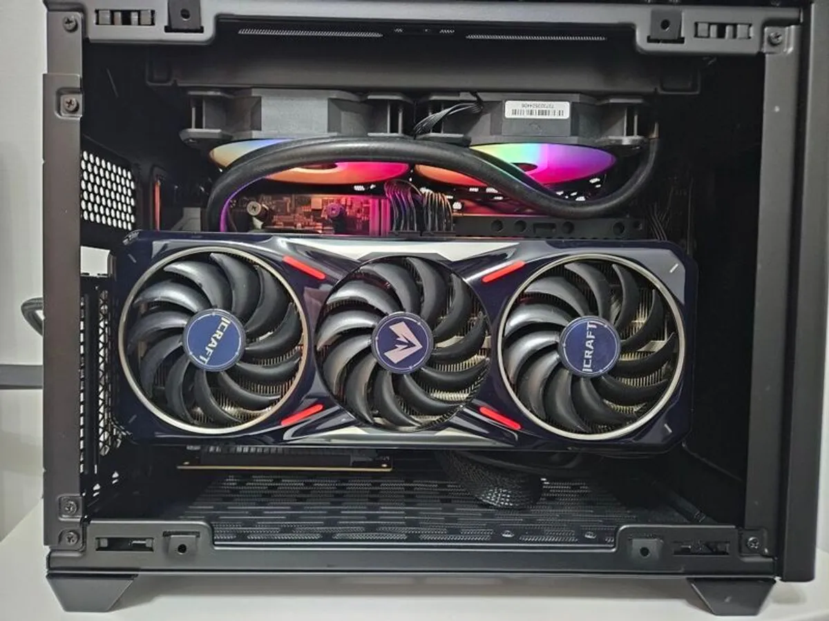 Gaming pc, miniITX Full SETUP - AMD Ryzen 7800X3D, 32GB ddr5, Nvidia RTX 4070 12GB, 2tb nvme ssd, 4k Monitor - Image 3