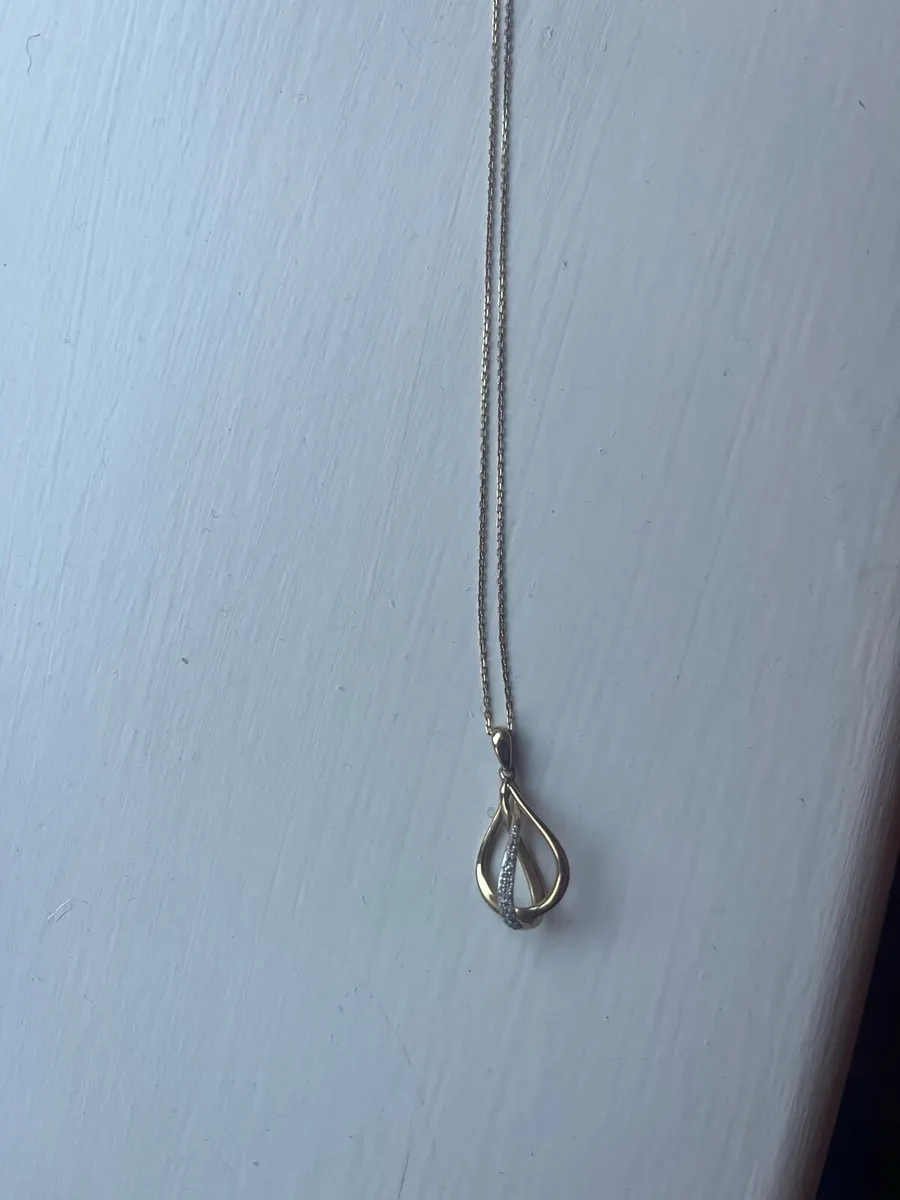 9ct yellow gold pendant necklace - Image 2