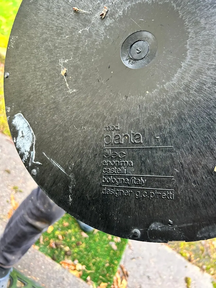 Italian design coat stand - Image 2