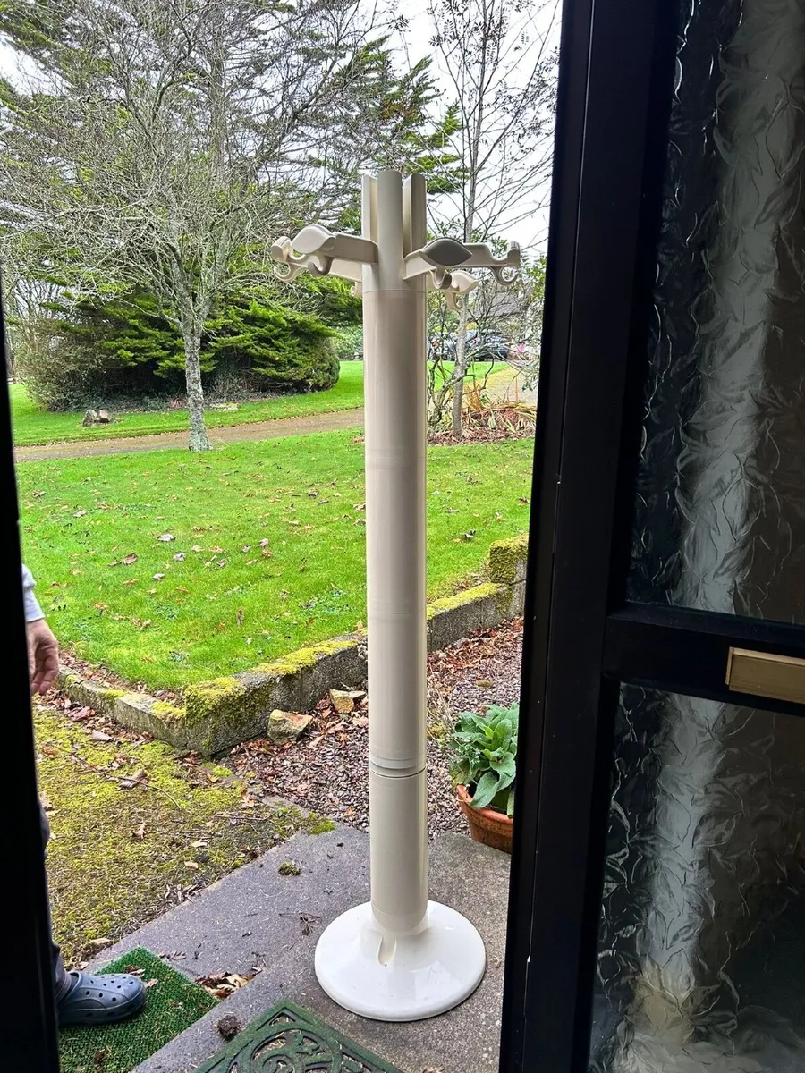 Italian design coat stand - Image 3