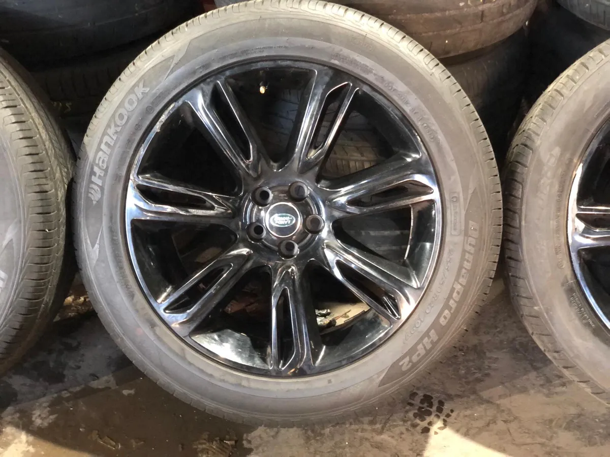 #37 Genuine Range Rover Alloys 20" 5X108 - Image 1