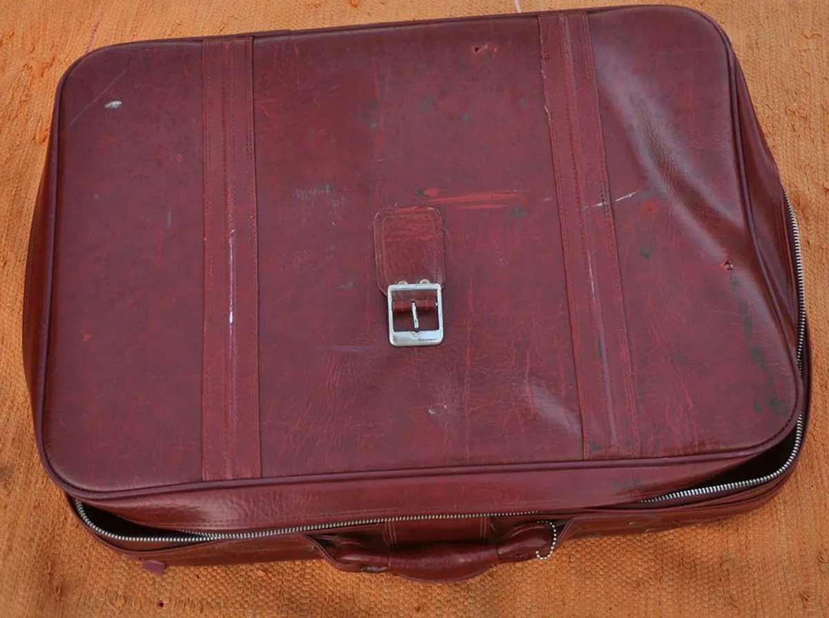 Medium Size Suitcase - Image 2