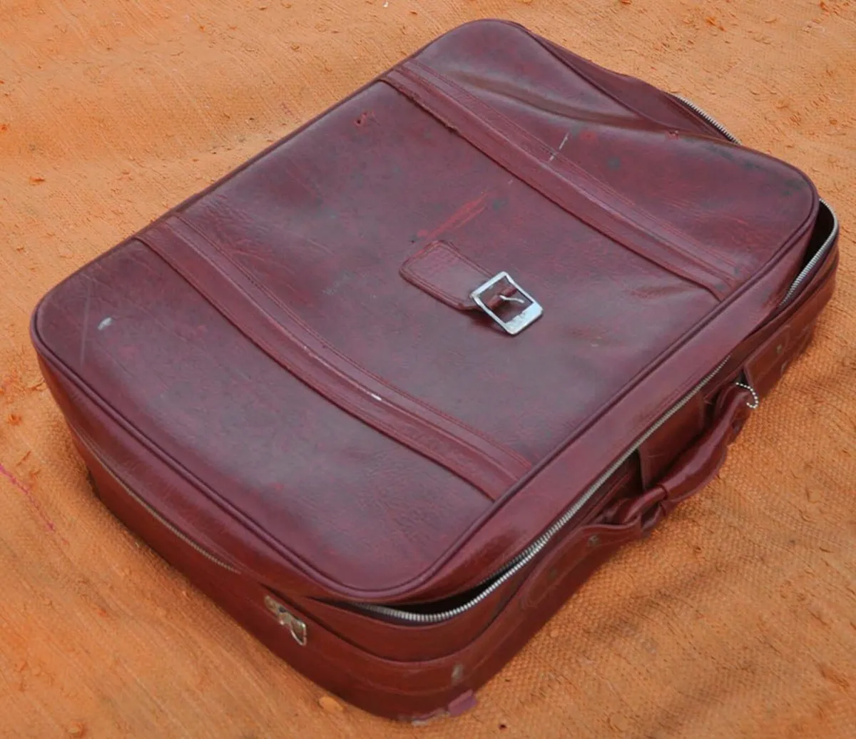 Medium Size Suitcase - Image 3