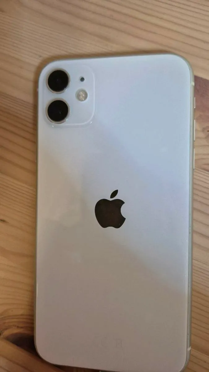 Iphone 11 64GB Unlocked - Image 2