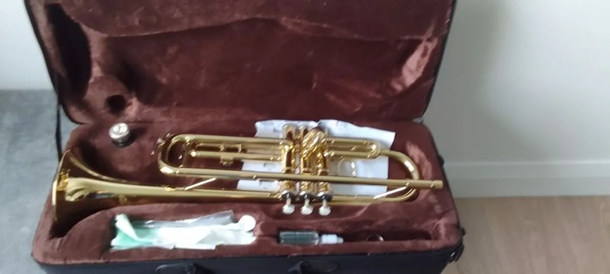 Trumpet for sale - Image 2