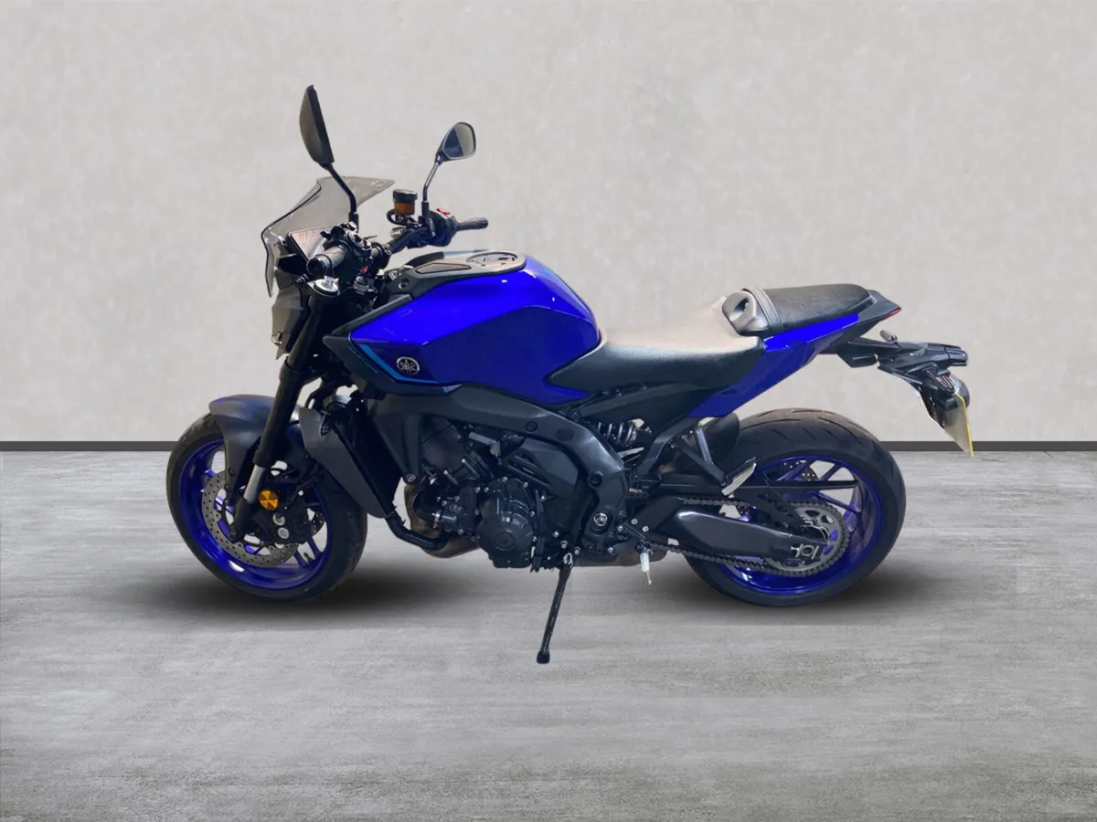YAMAHA MT 09 Y-AMT, Sept 24 Reg - Image 2