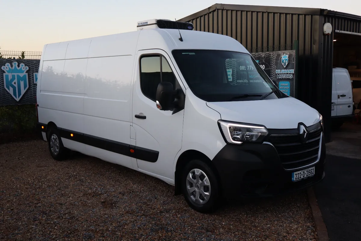 2022 RENAULT MASTER  FRIDGE VAN - Image 1