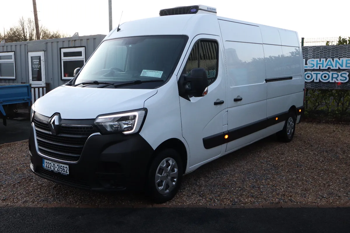 2022 RENAULT MASTER  FRIDGE VAN - Image 2