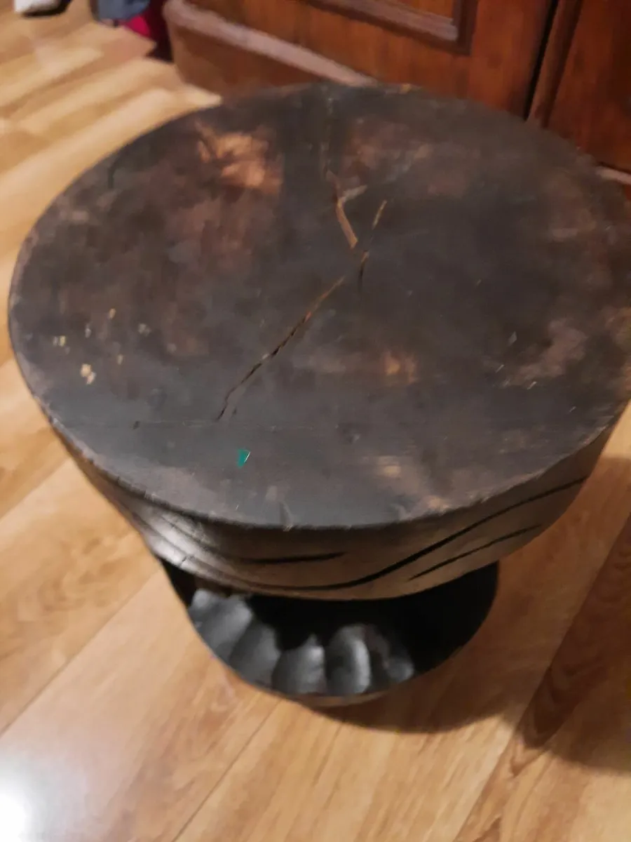 Antique stool - Image 3