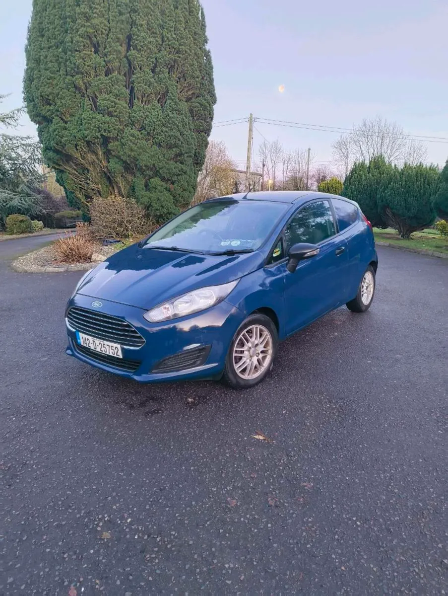 Ford fiesta van FRESH CVRT - Image 1