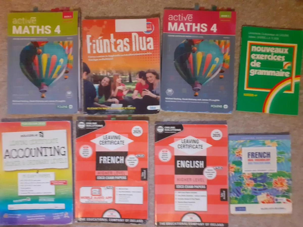 School books - Image 1