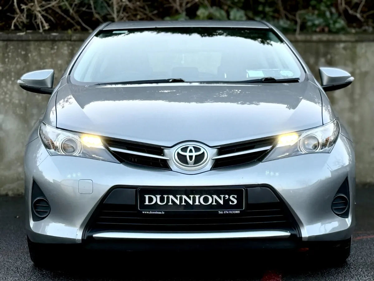 Toyota Auris, 2015, 1.4 D-4D TERRA NG 4DR 5DR - Image 4