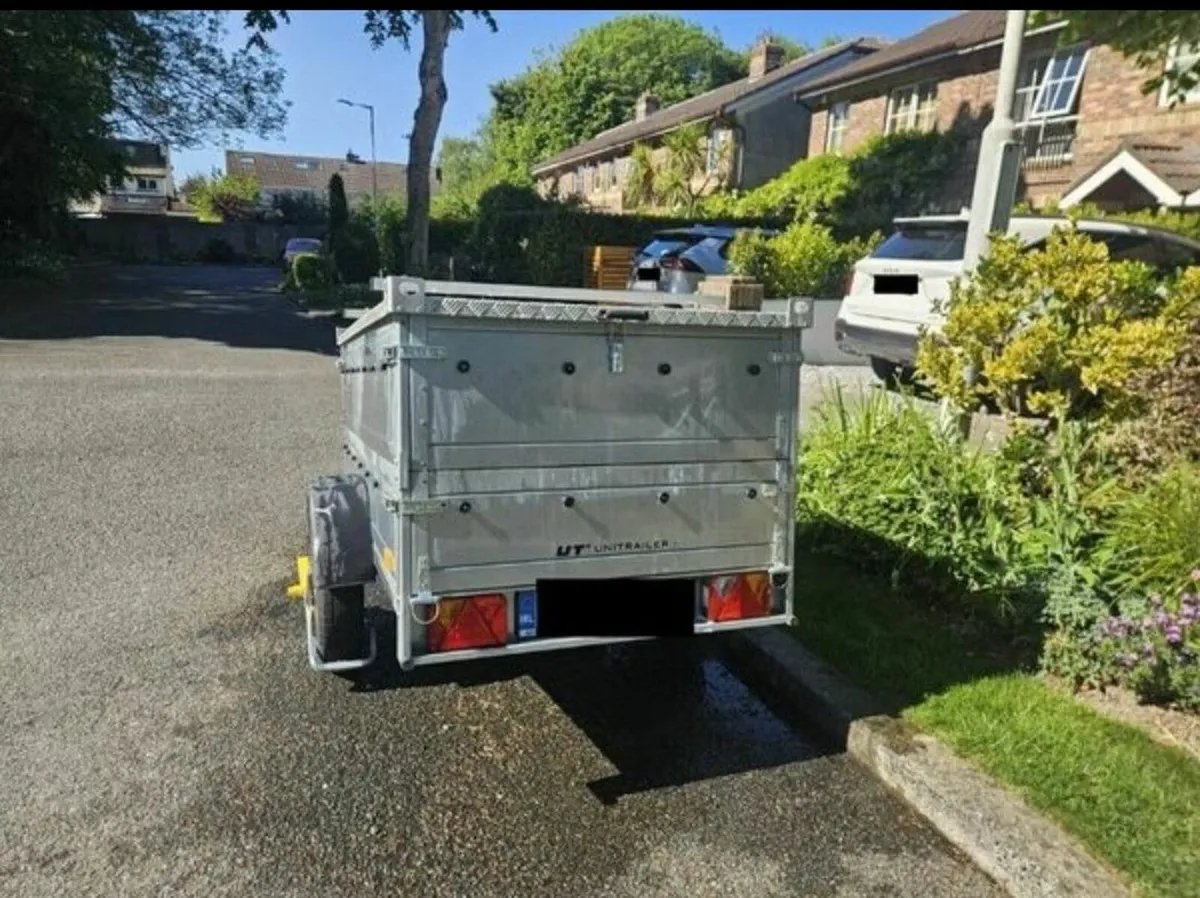 6x4 trailer with a hard-top aluminium cover - Image 4