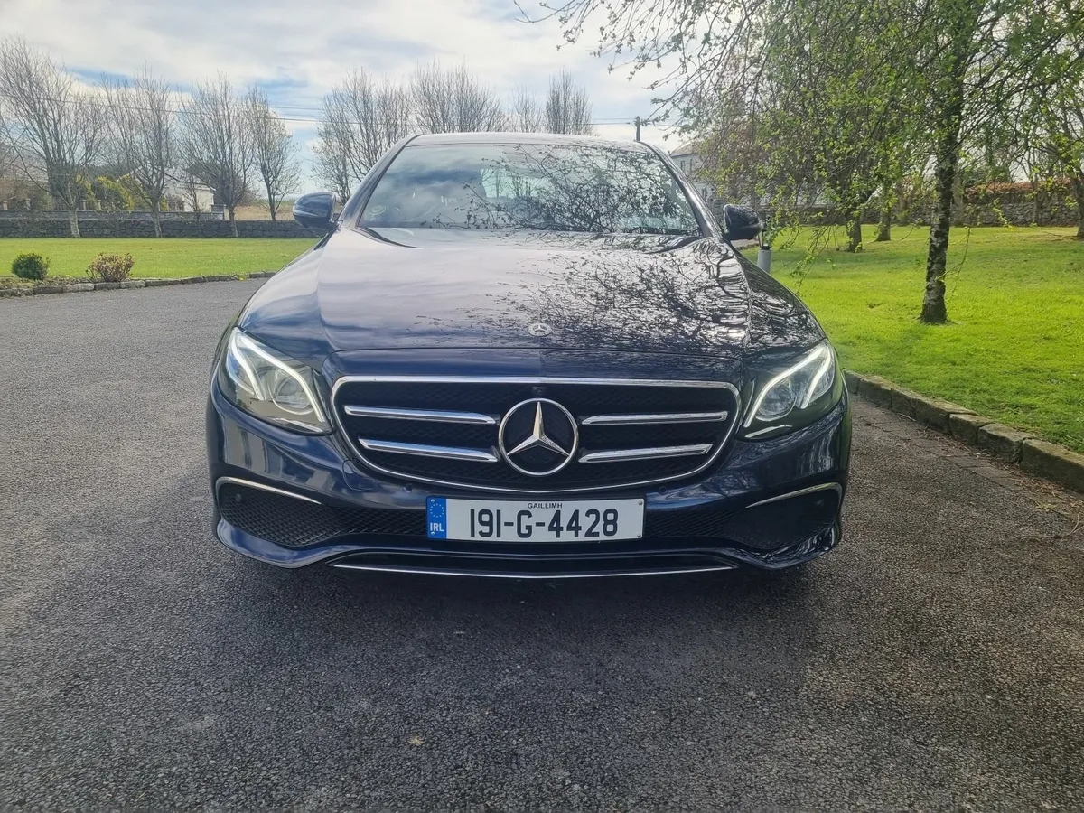 Mercedes-Benz E-Class E220d AMG - Image 4