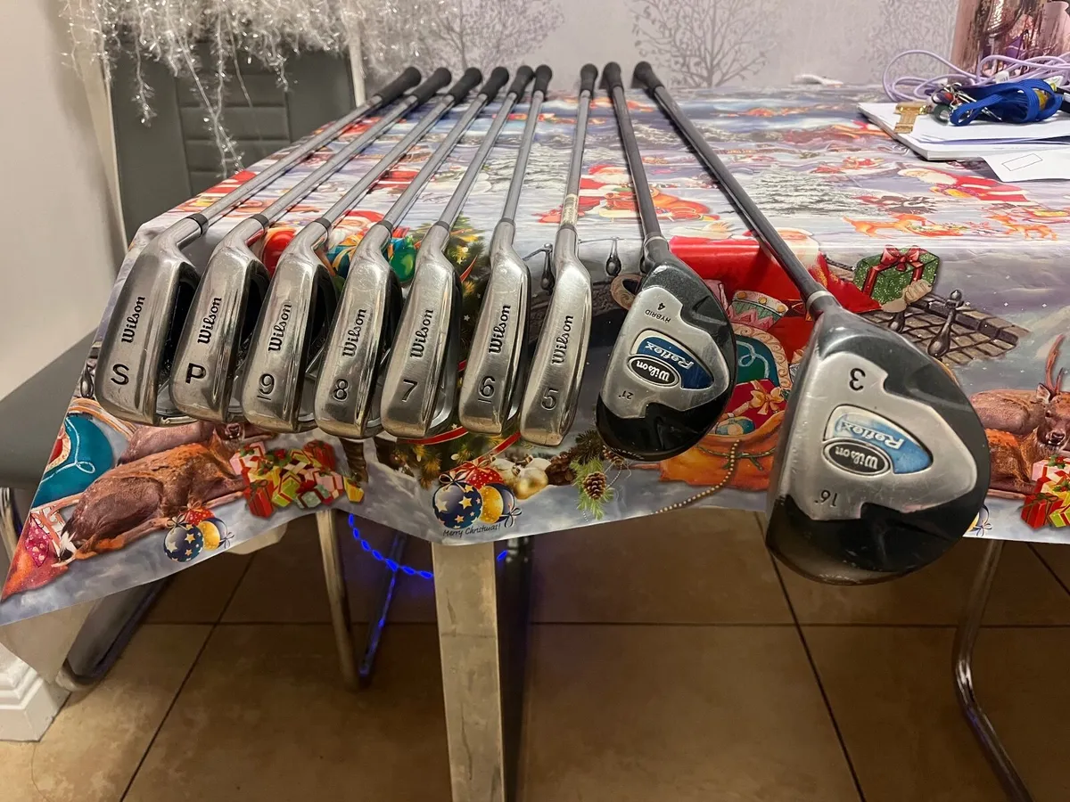**Fantastic set of beginners golf clubs** - Image 3