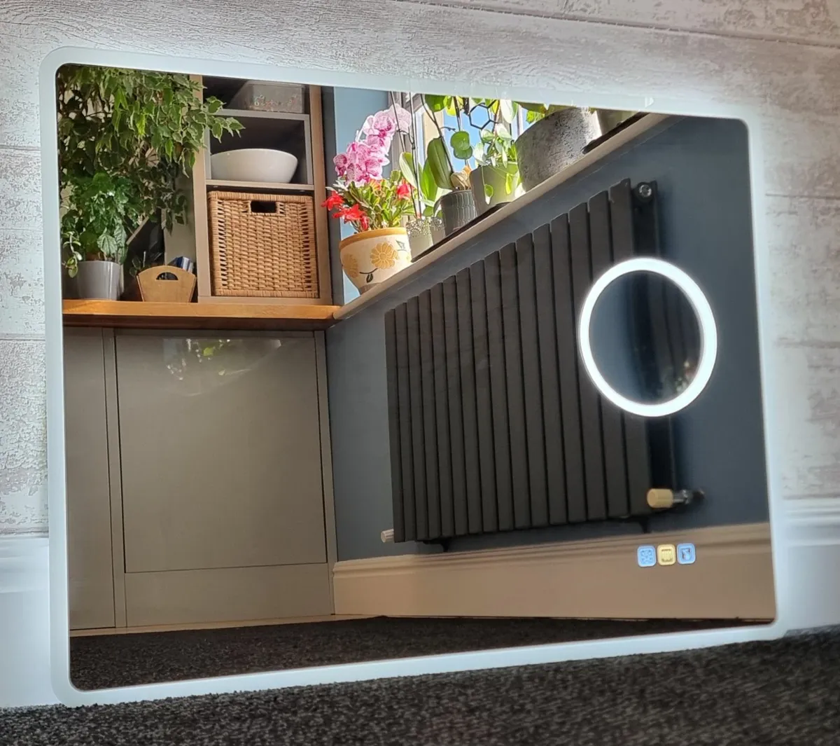 LED Bathroom Mirror Bluetooth Antifog - Image 4
