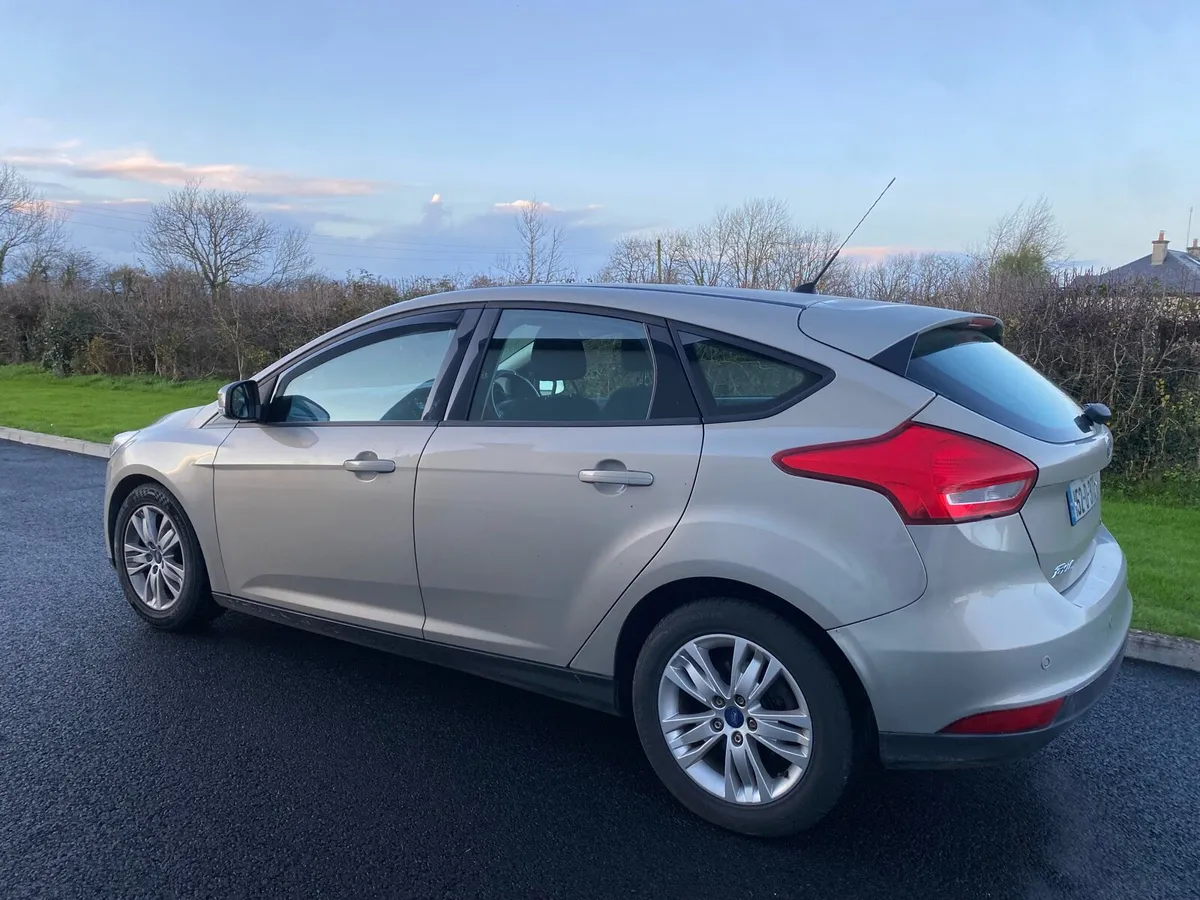 2015 Ford Focus 1.0 Petrol Low Kms Lovely Car - Image 3