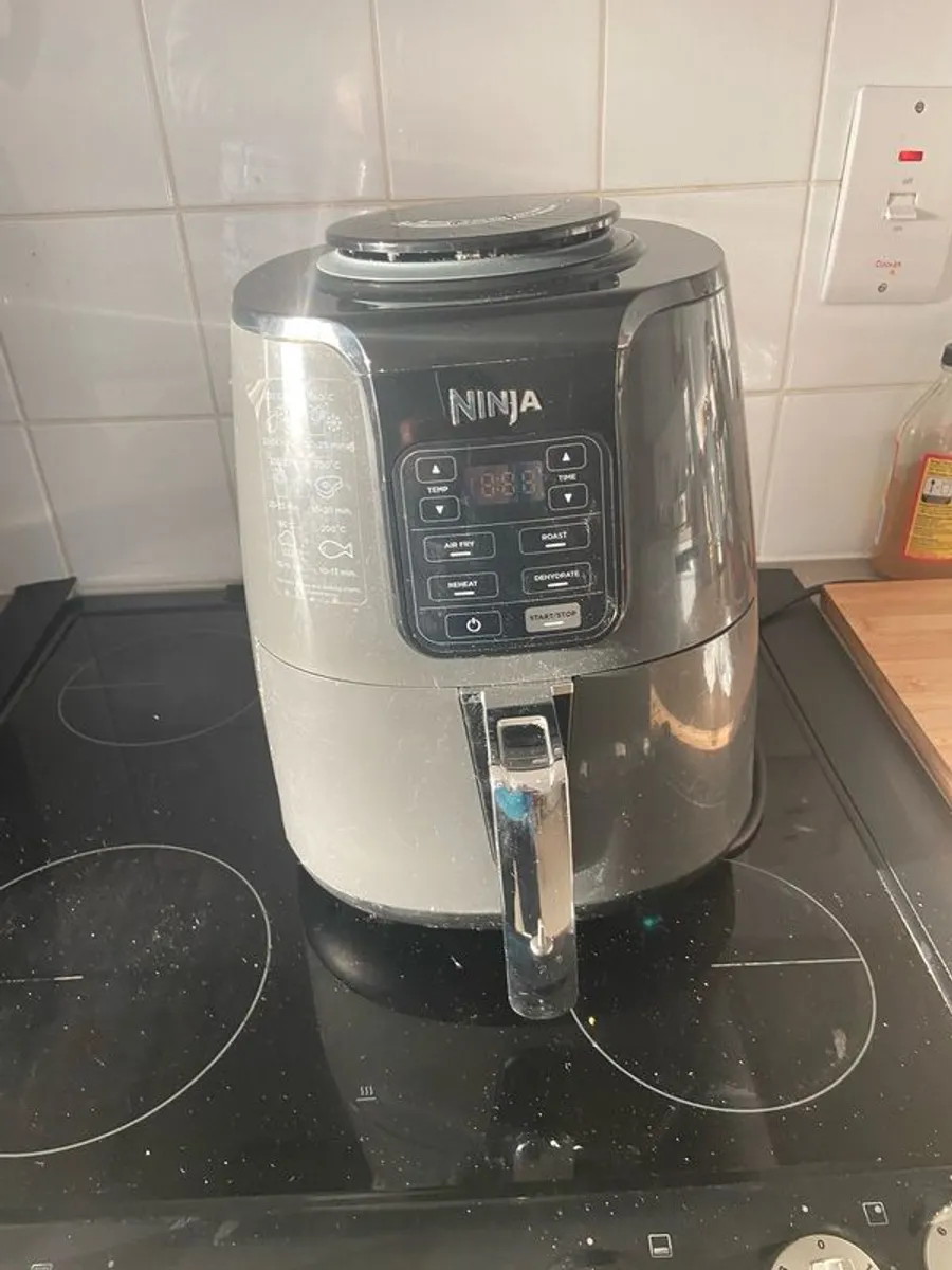 Ninja air  fryer - Image 1