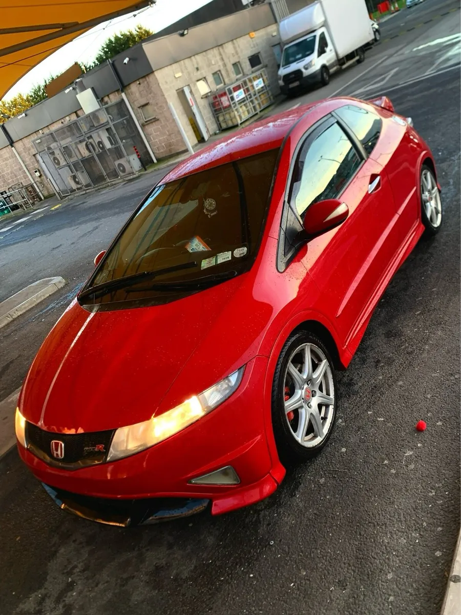 Honda Civic Type R GT - Image 3