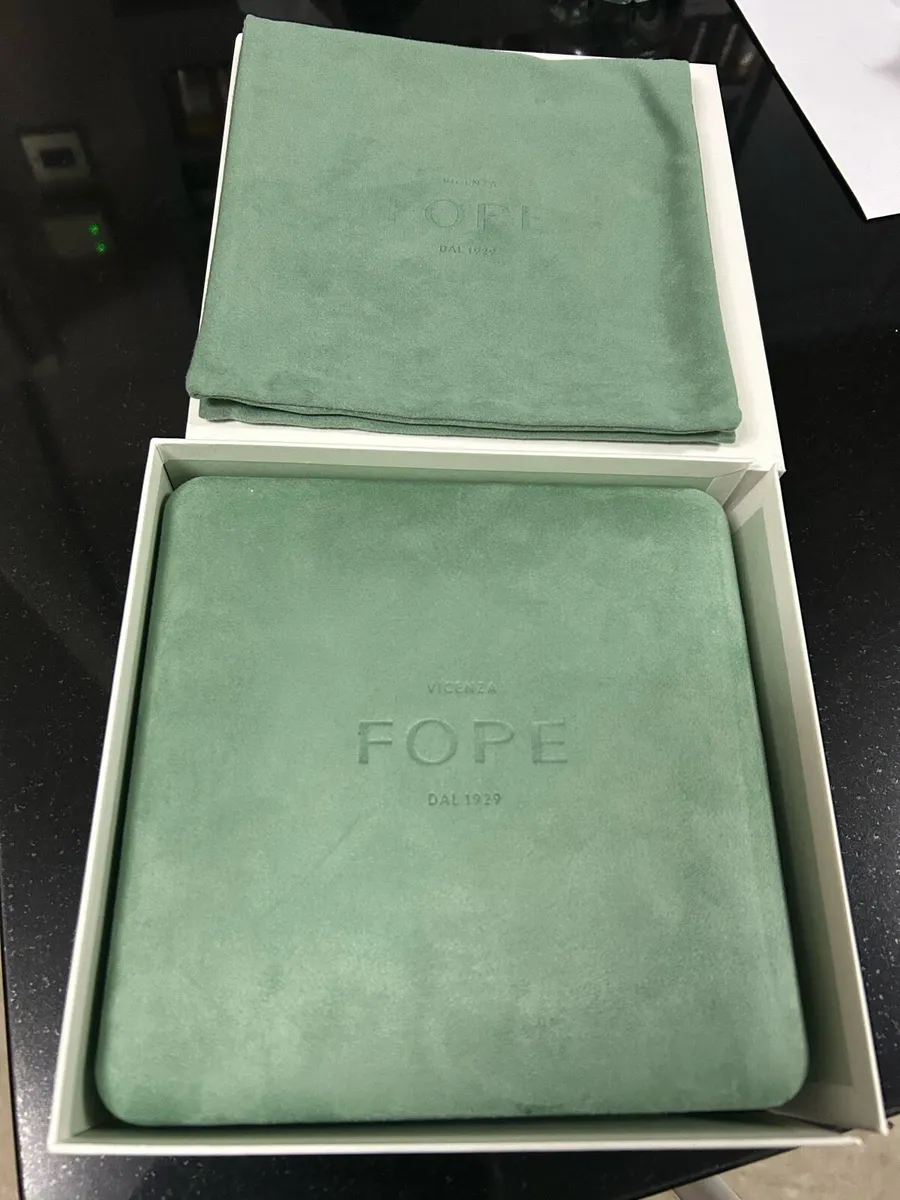 Fope 18ck white gold necklace - Image 3