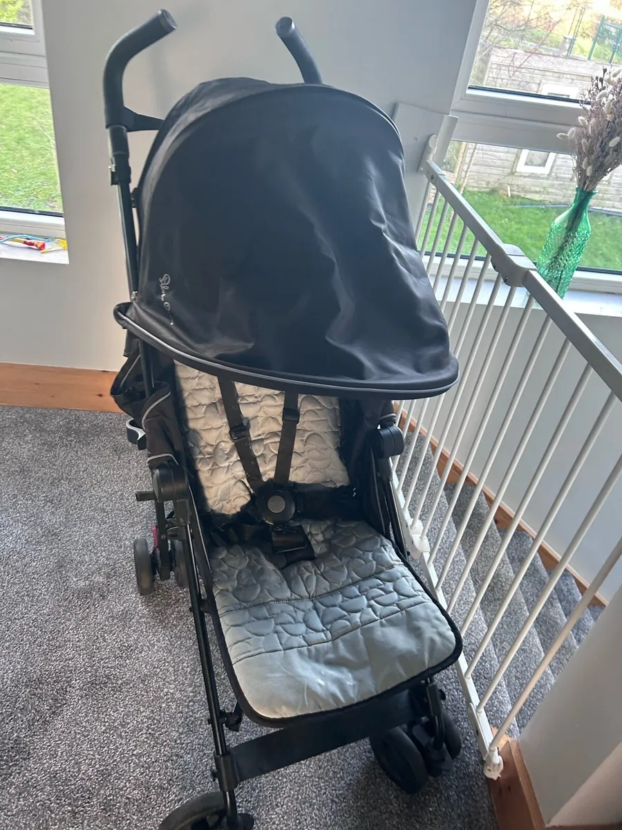 Silver cross stroller - Image 2