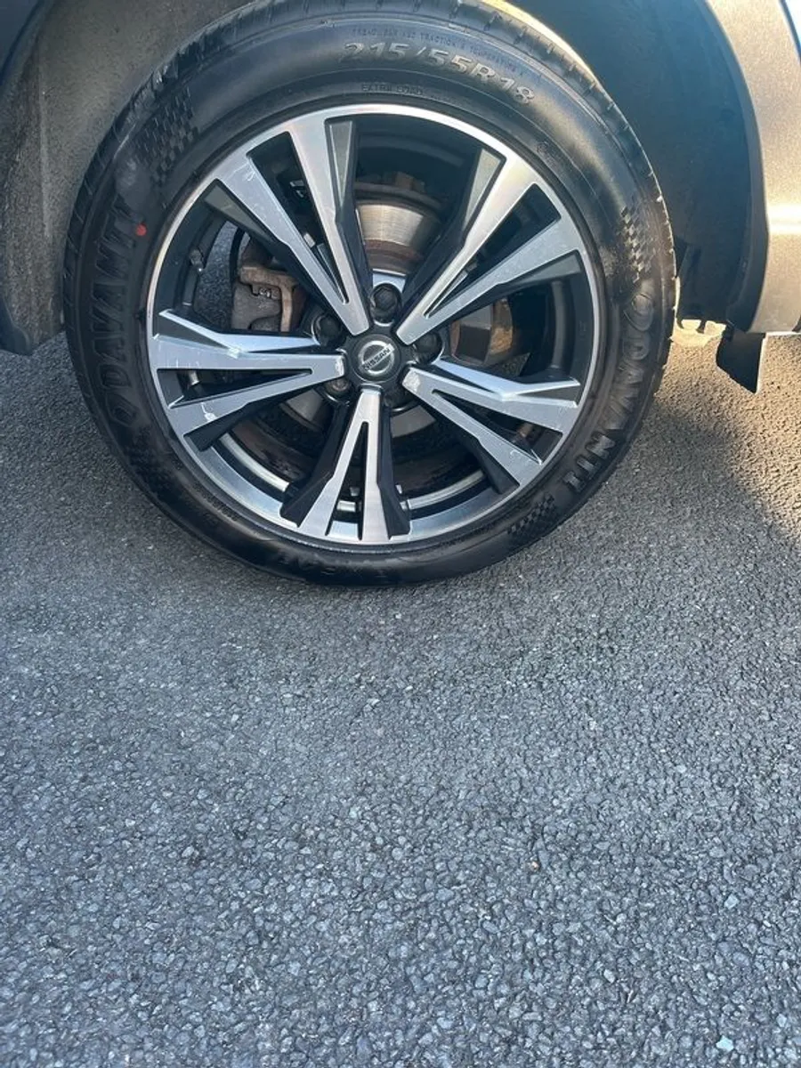 2018 Nissan Qashqai LOW Mileage - Image 4