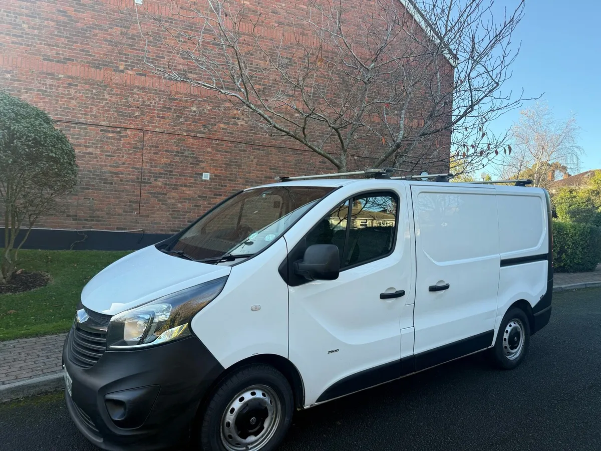 Opel Vivaro DOE 4/26 Tax 8/26 - Image 2