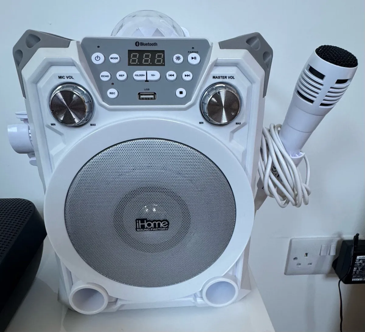 Karaoke Machine Party - Image 2