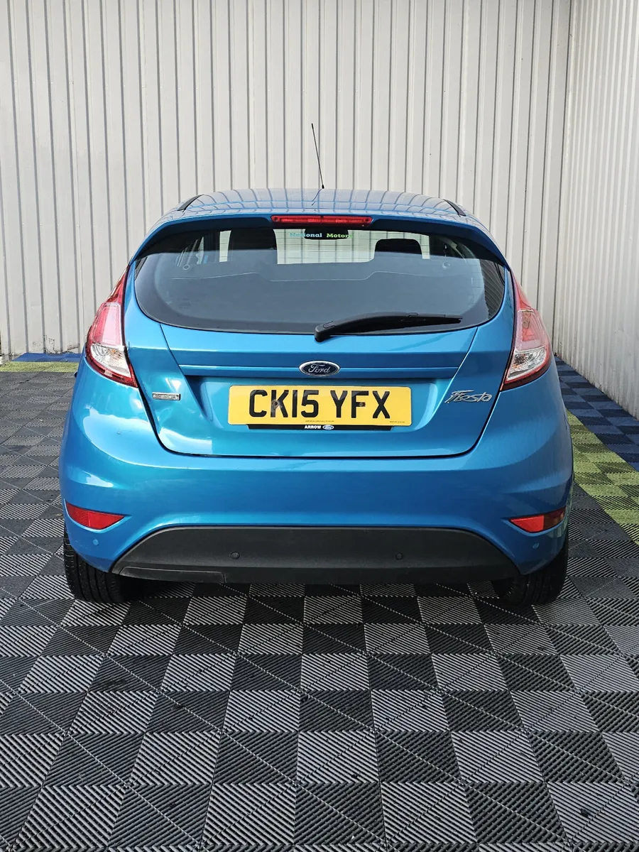2015 Ford Fiesta 1.0 Petrol Zetec - Image 4