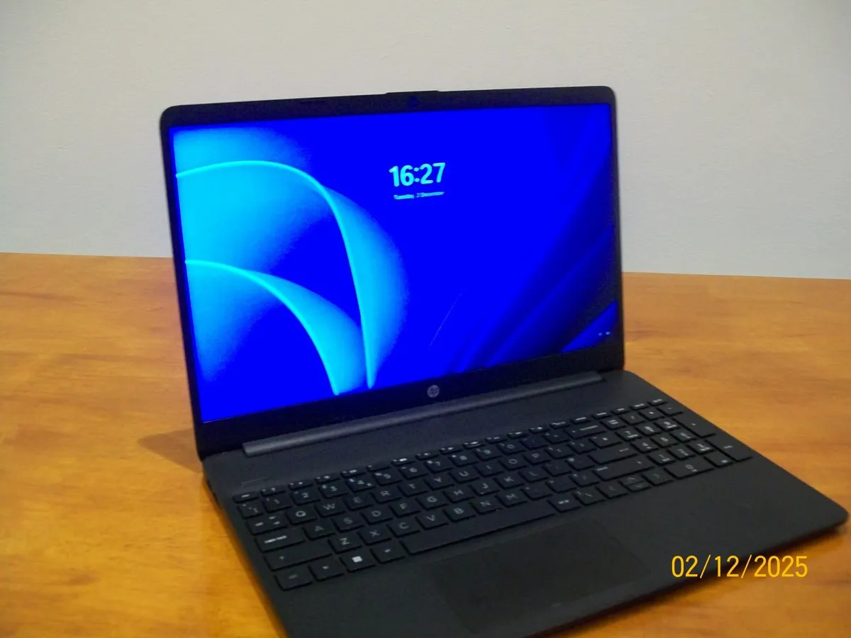 HP Laptop - 15s-fq0xxx 15.6in - Image 4