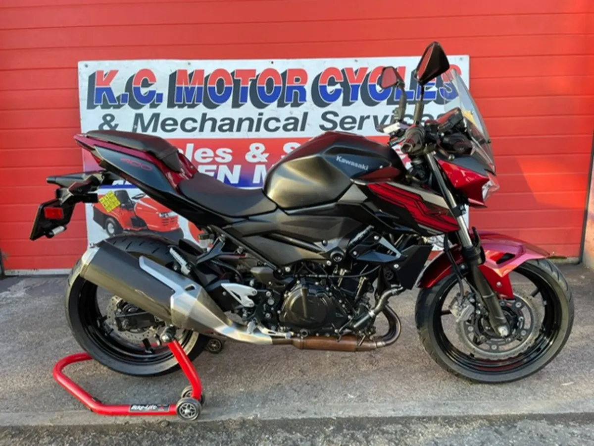 Kawasaki Z400 - Image 1