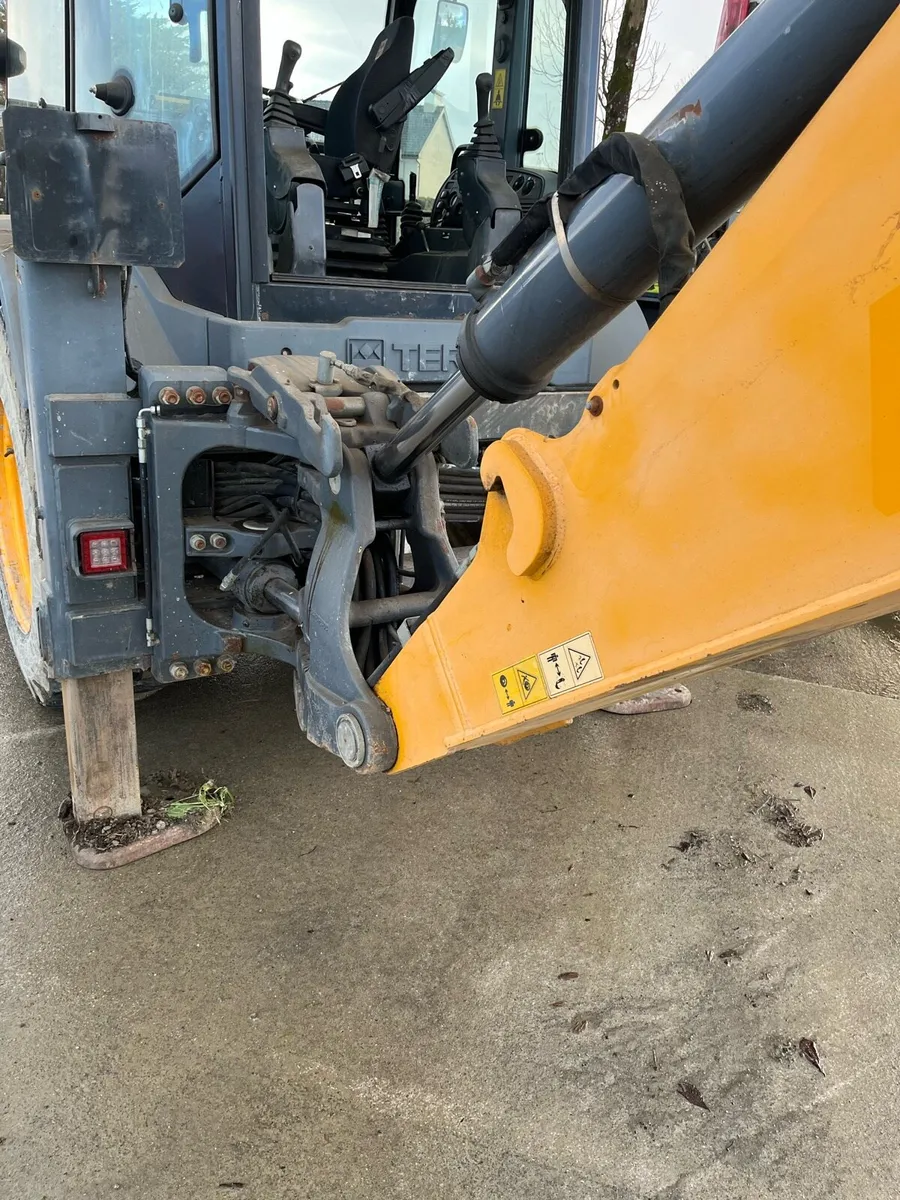Terex Back Actor. - Image 1
