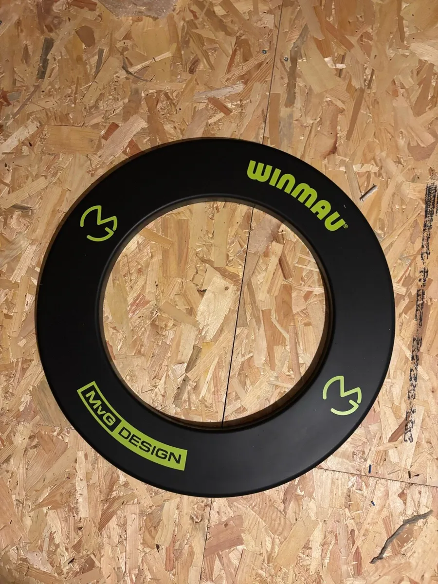 Dart board with stand - Image 4