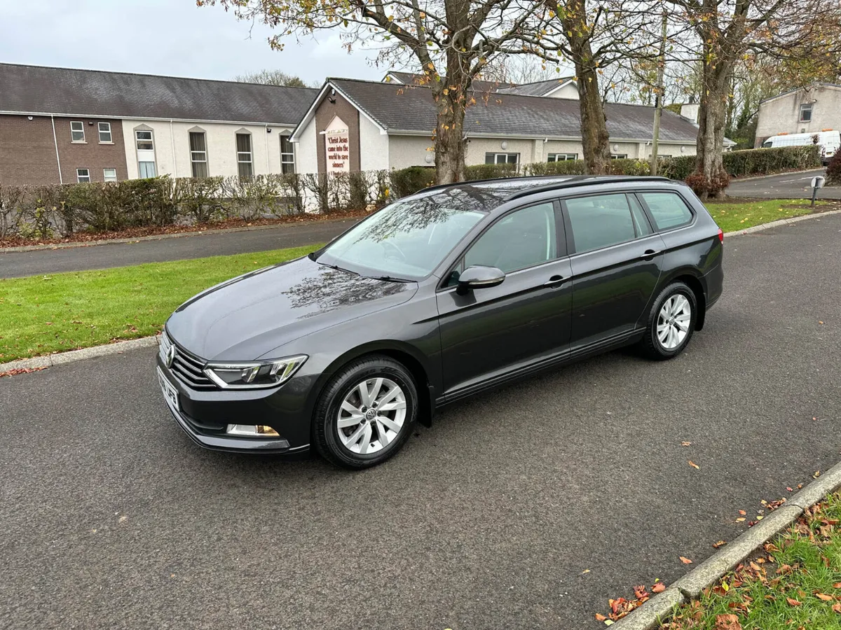 2019 Volkswagen Passat S 2.0 TDI - Image 3