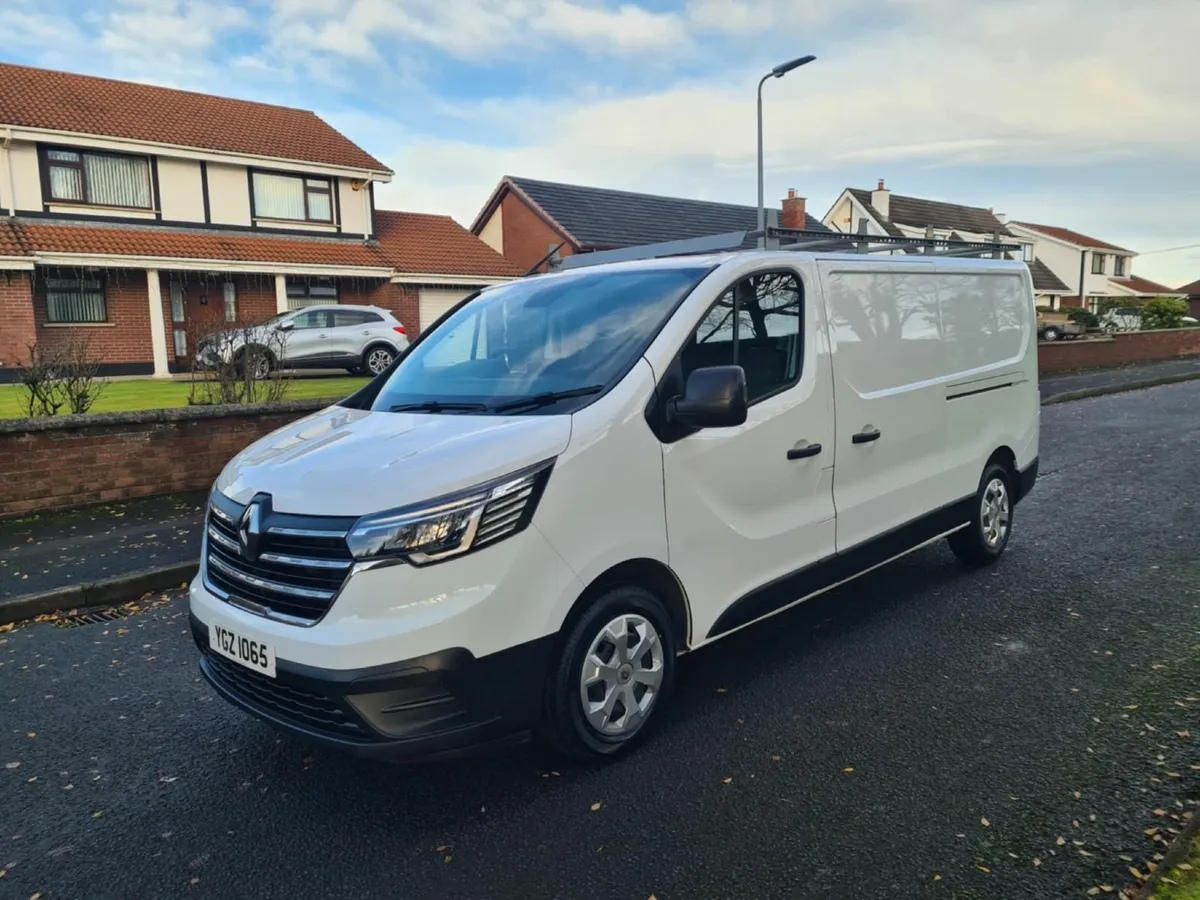 2022 RENAULT TRAFIC LL30 2.0 Deposit Taken - Image 1