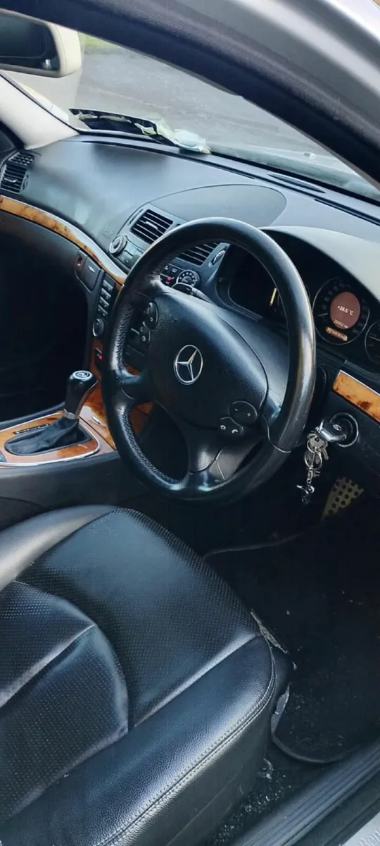 07 mercedes e class estate eleganse - Image 1