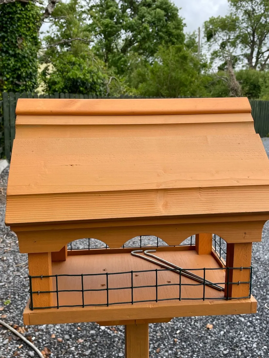 Bird tables - Image 1