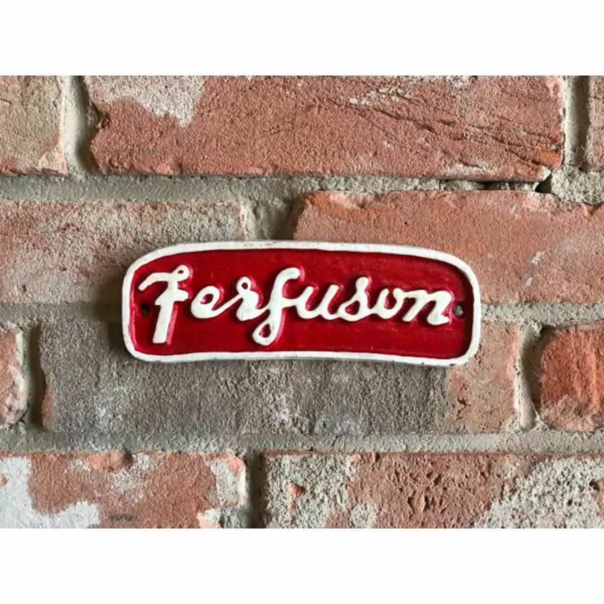 Ferguson – Small – Red – Cast Iron – HS87