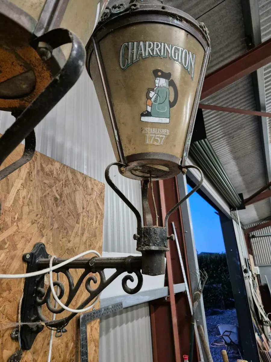 Old pub lights - Image 2