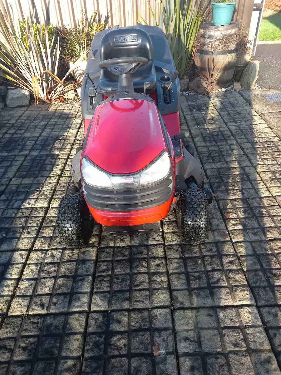 Ride On Lawnmower - Image 2