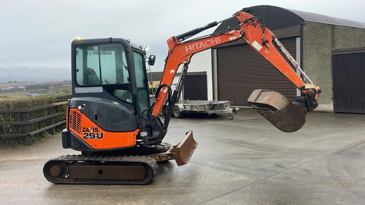 2 Diggers hitachi & Yarmar - Image 1