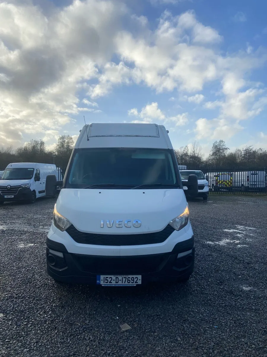 2015 Iveco daily twin wheel - Image 2