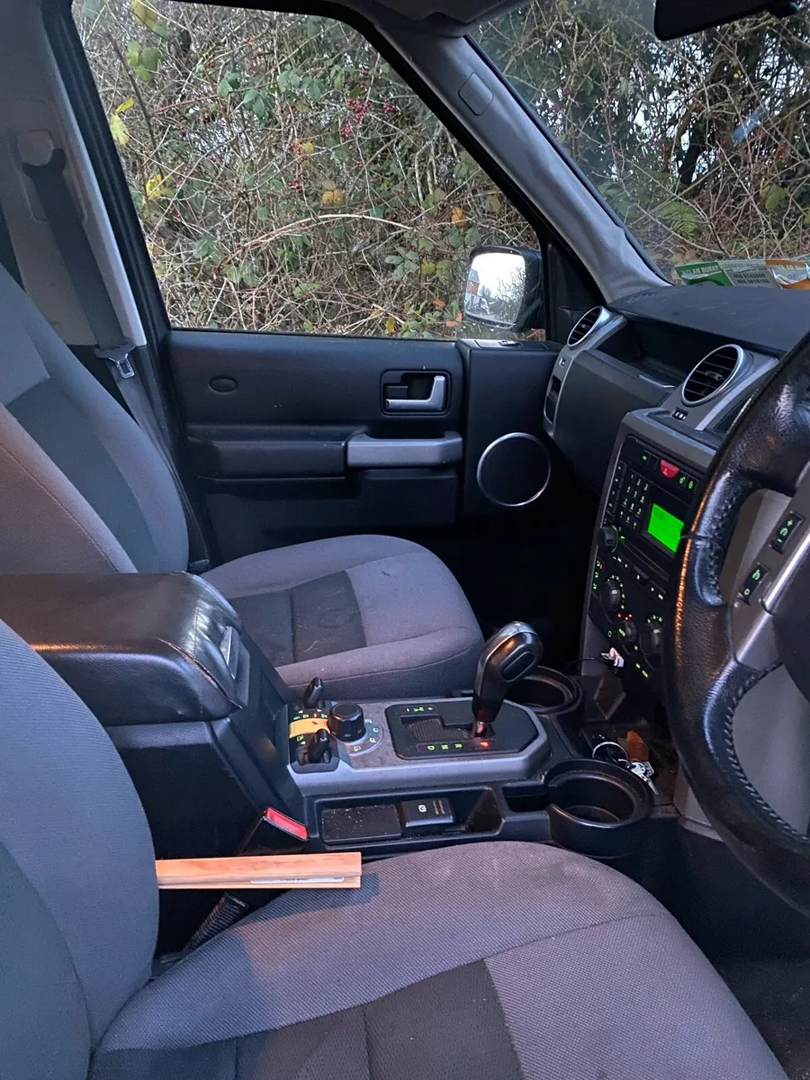 Land Rover Discovery Commercial CVRT & Tax 2026 - Image 3