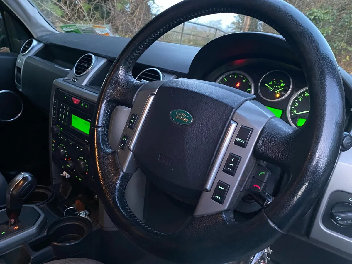 Land Rover Discovery Commercial CVRT & Tax 2026 - Image 4